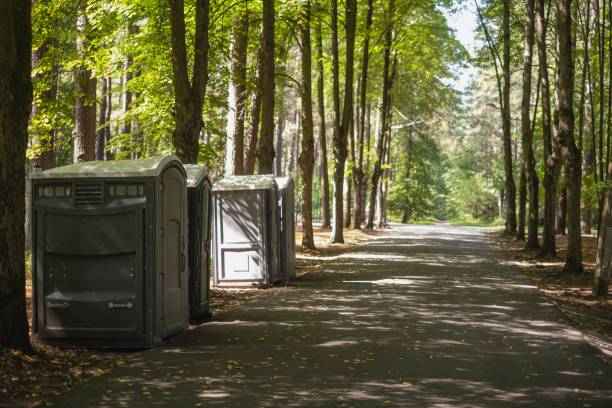 Best Porta potty delivery and setup  in Huntsville, AR